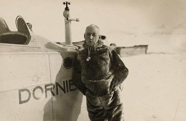 רואלד אמונדסן בסבאלברד - 1925