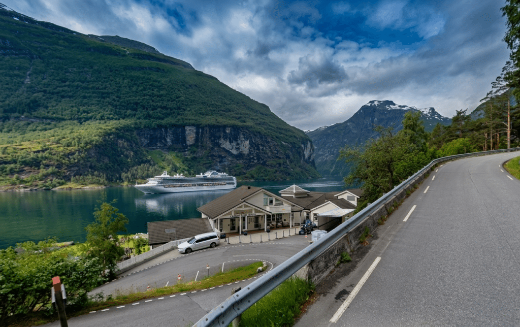 מלון גראנדה פיורד